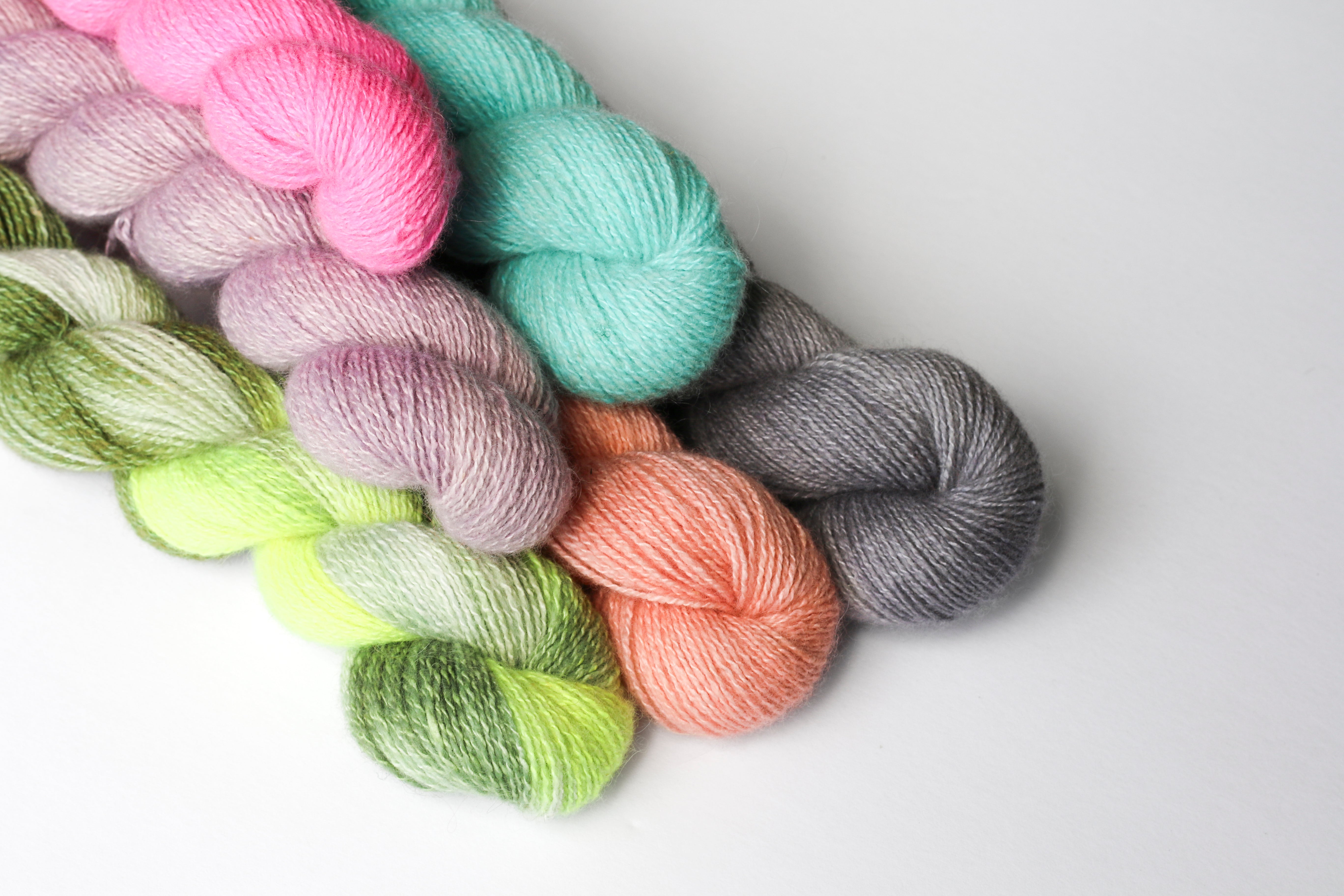 Madelinetosh Tosh Pebble