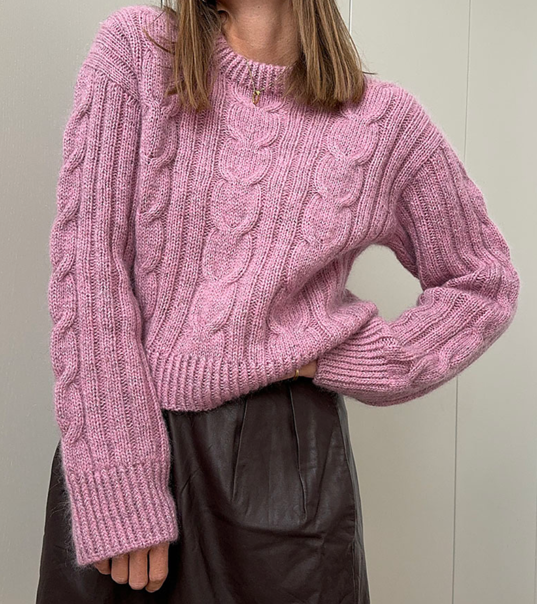 Tulip Loop Sweater: Tuesdays, October 27, November 3, 17, & December 1  4:00-6:00pm