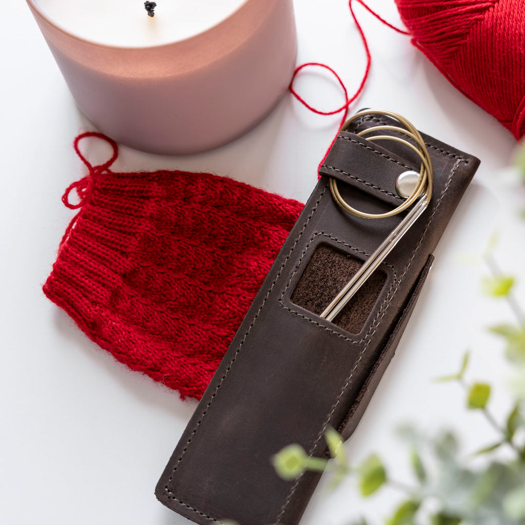 Needle Cozy